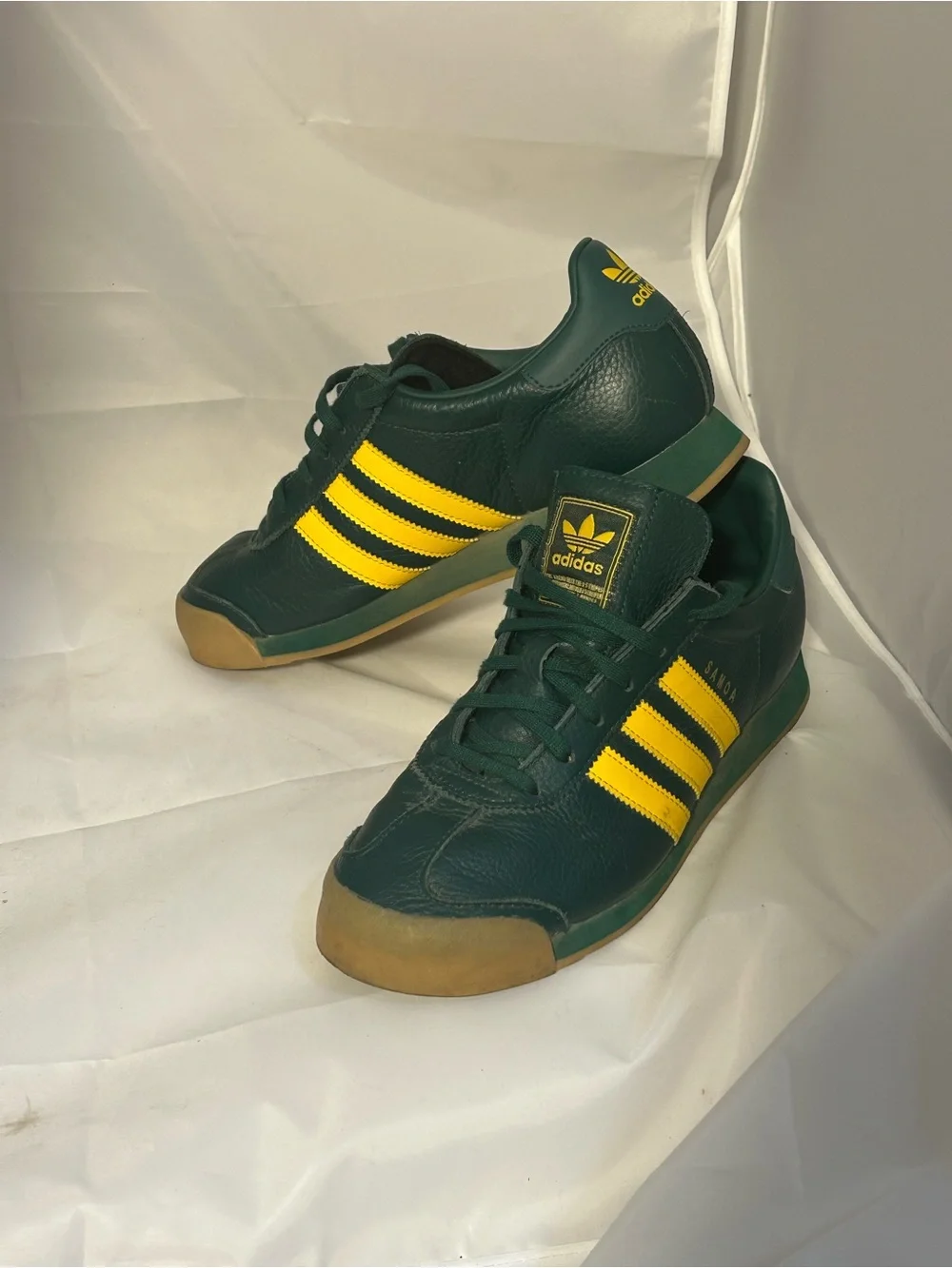 Adidas Samoa Green Leather Sneakers with Yellow Stripes M7/W9